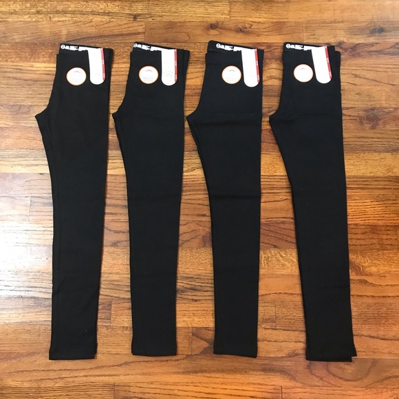 Girls Bottoms Black Leggings Pants 4 Pc Bundle NWT
7 / 8 Medium
Wonder Nation - Picture 4 of 6